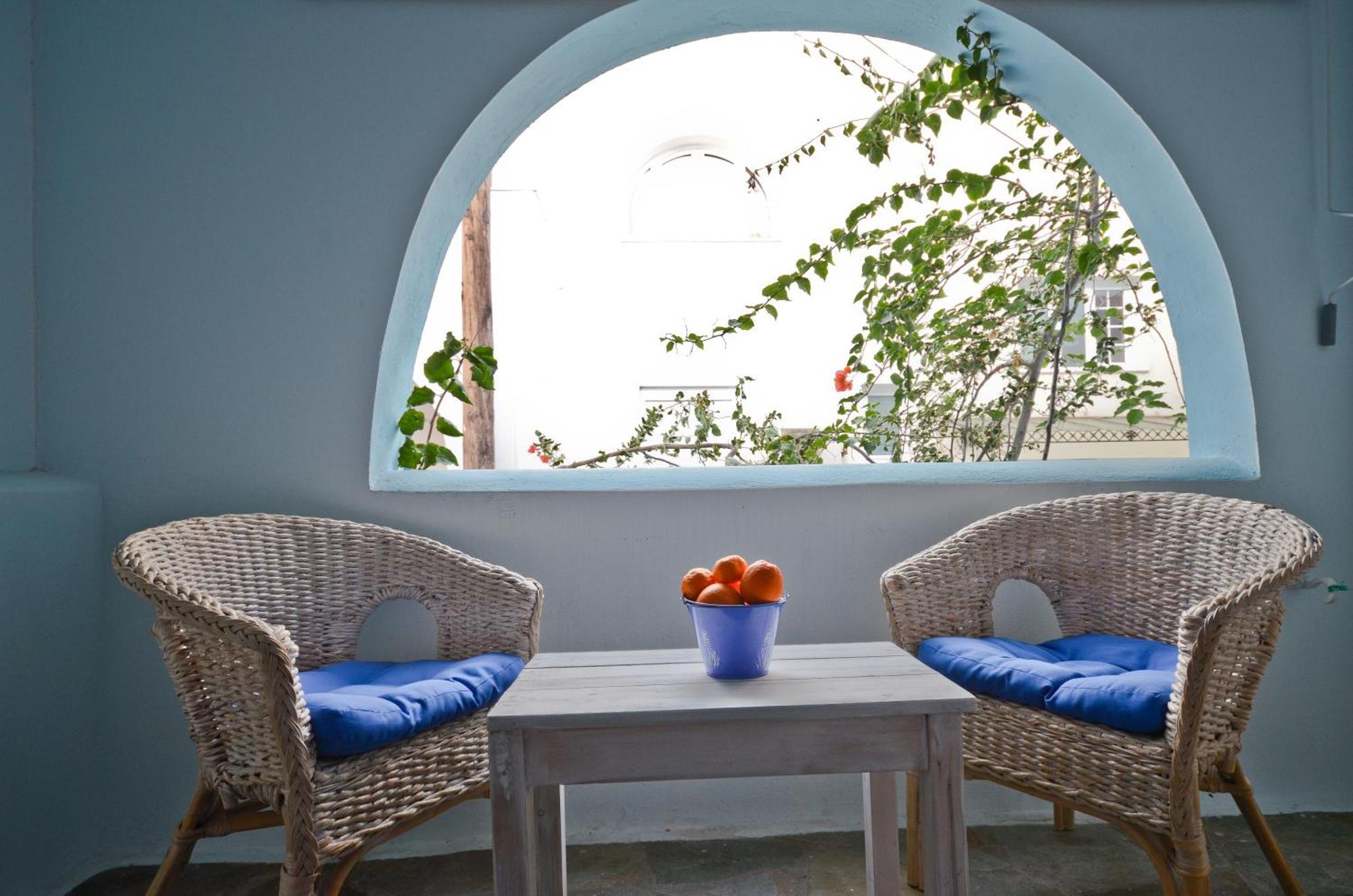 Galazia Studios Naxos City Extérieur photo